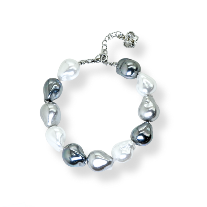 Asymmetrical Faux Pearl Bracelet