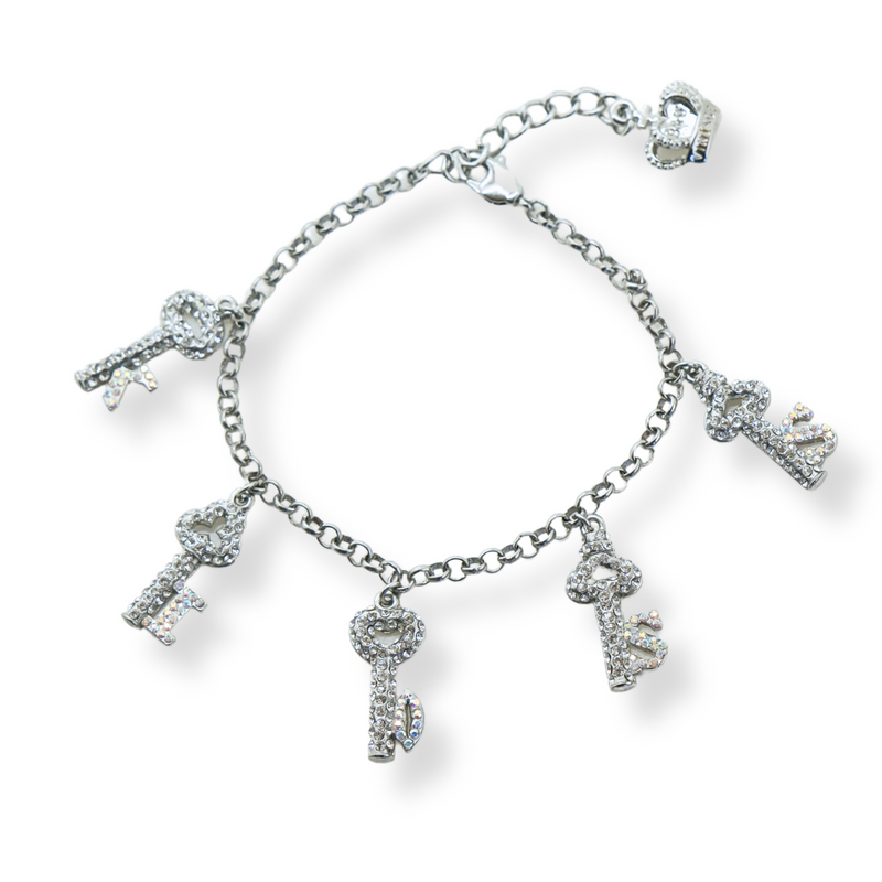 Kiss Charm Bracelet