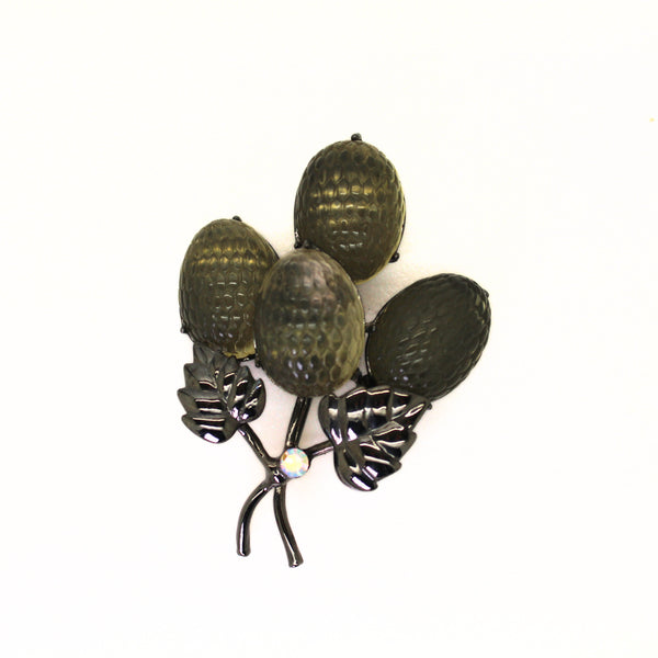 Vintage Style Berries Brooch