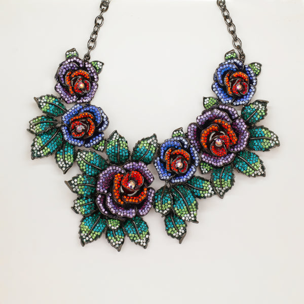 Blossoming Roses Necklace