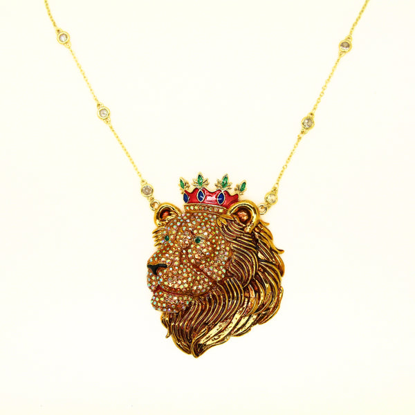 Crystal Chain Proud Lion Necklace