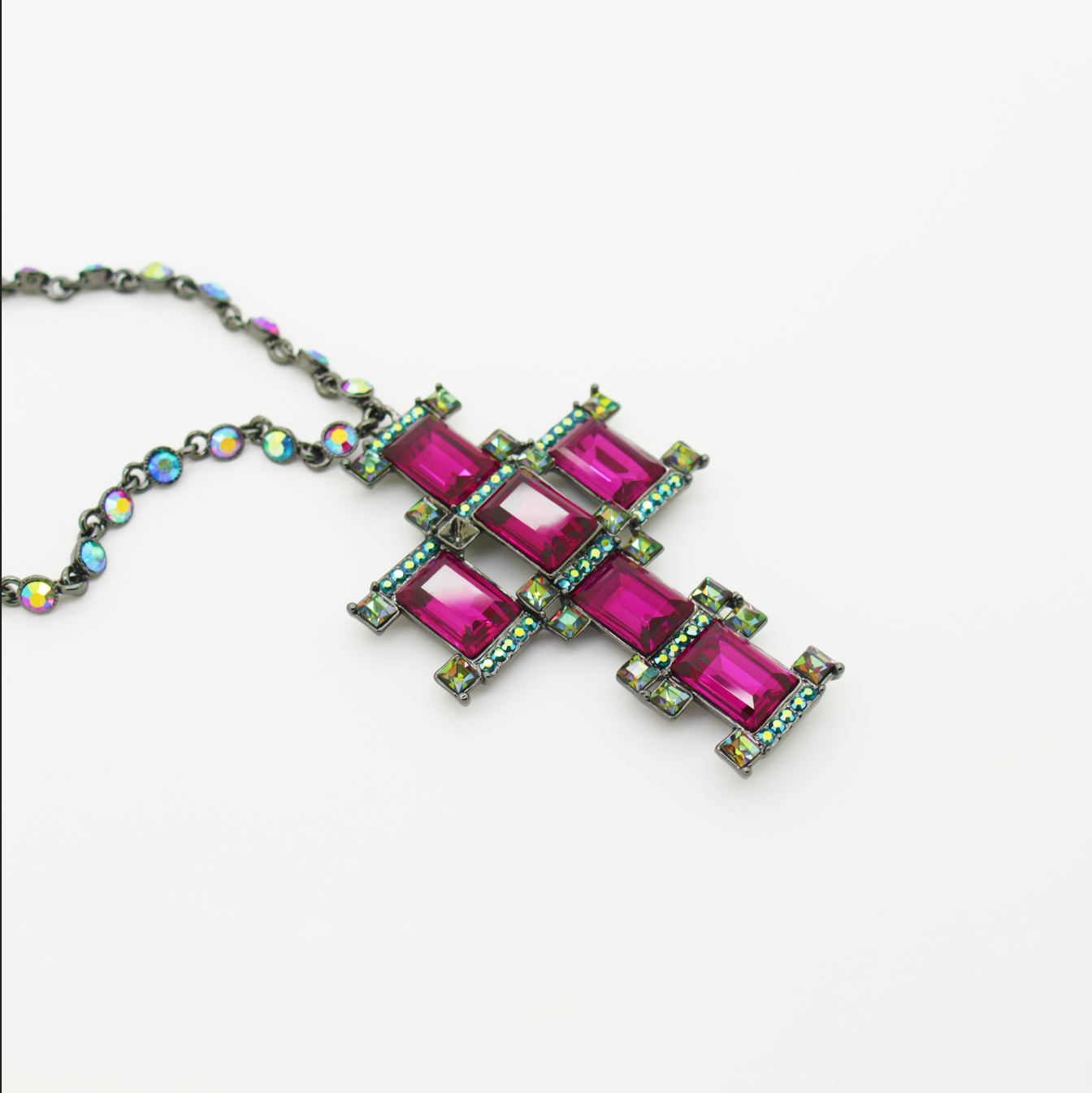 Art deco 2025 cross necklace